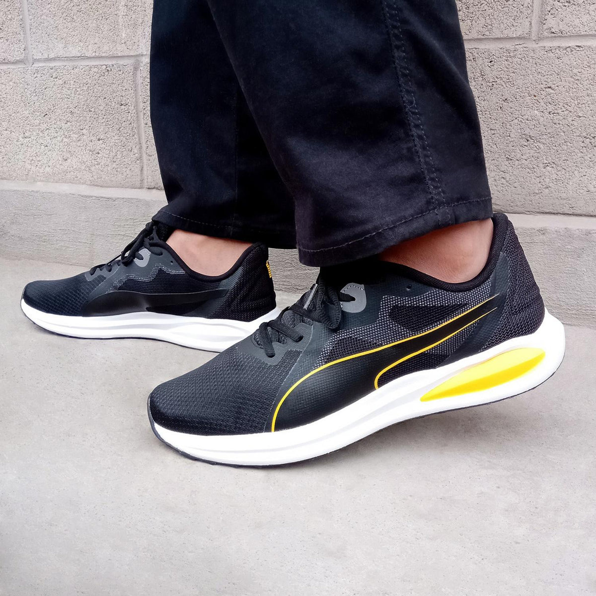 Tenis Puma Twitch Runner Negro Para Hombre [pum841], foto 3 de 8
